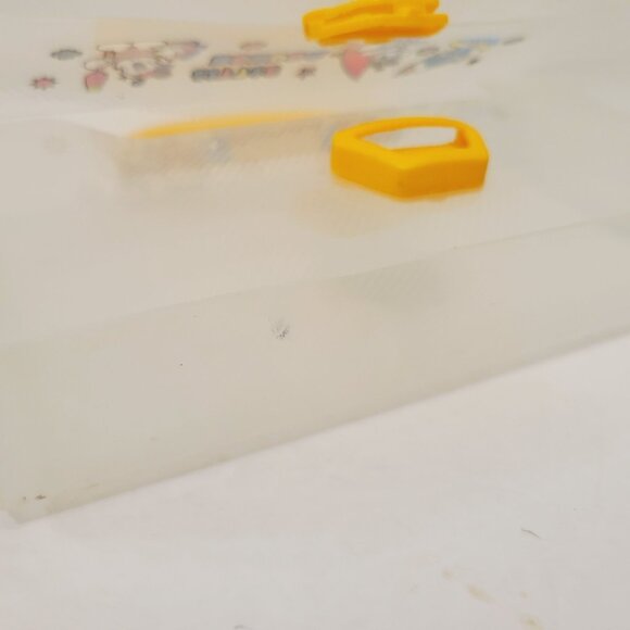 Little Bobdog Plastic Pencil Storage Carrying Case Beach Surfing - Picture 5 of 5